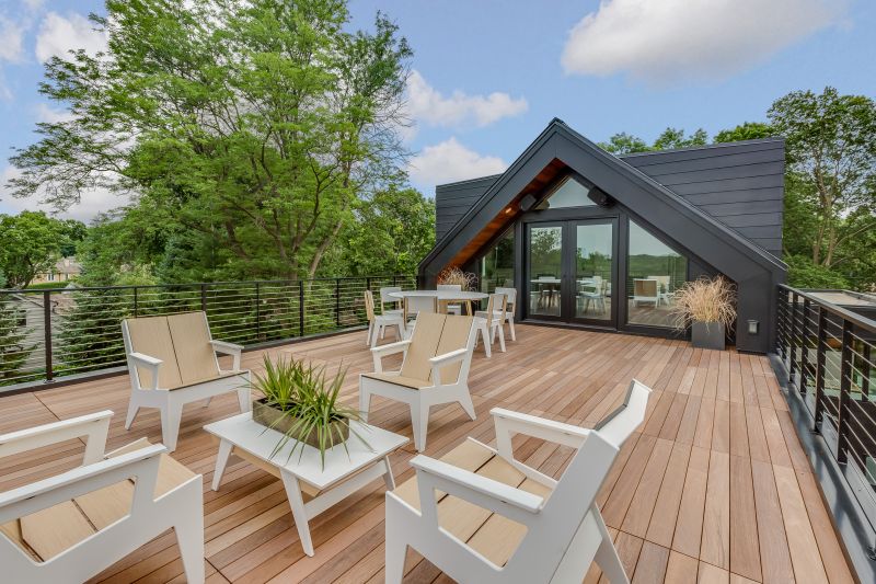 Floating Deck Installation in Stamford, CT